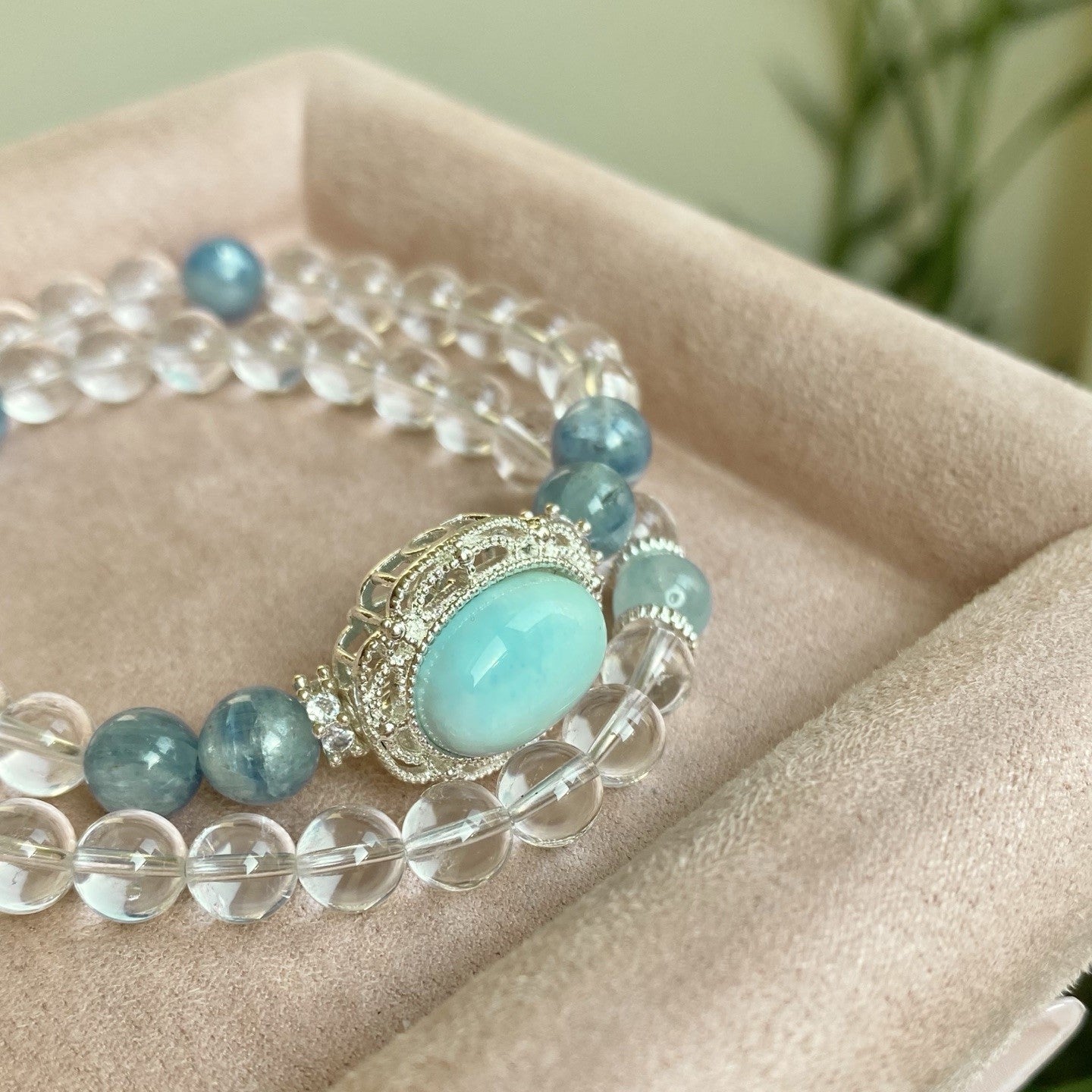 White crystal sea-patterned stone double-ring bracelet