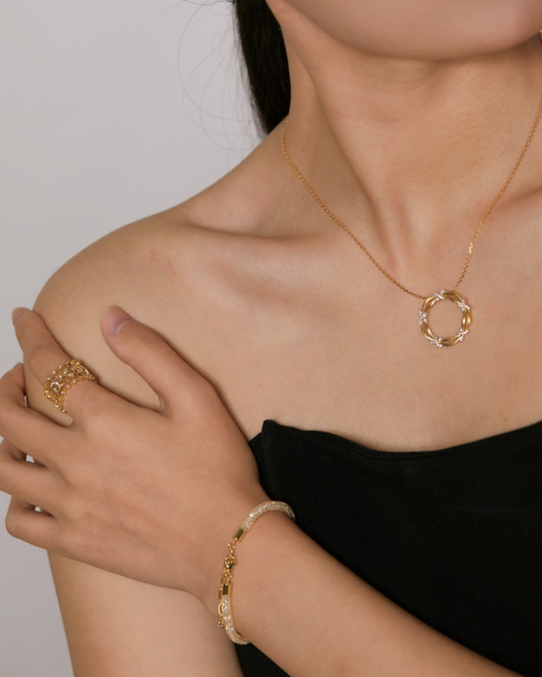 Bracelet，Gold Plaed Sterling Silver with Crushed Zirconia