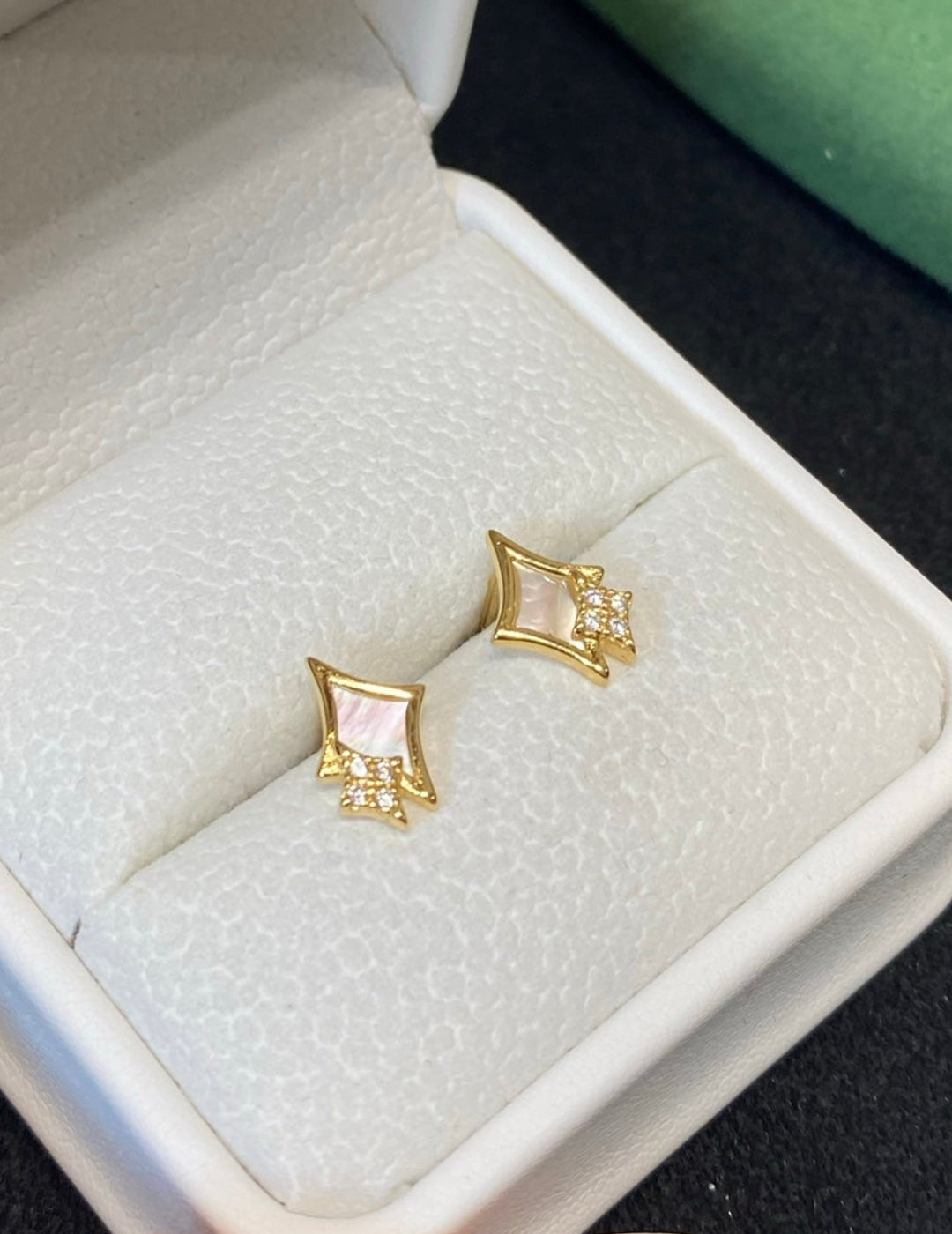 【Overture of the Prism】Set，earrings and necklace