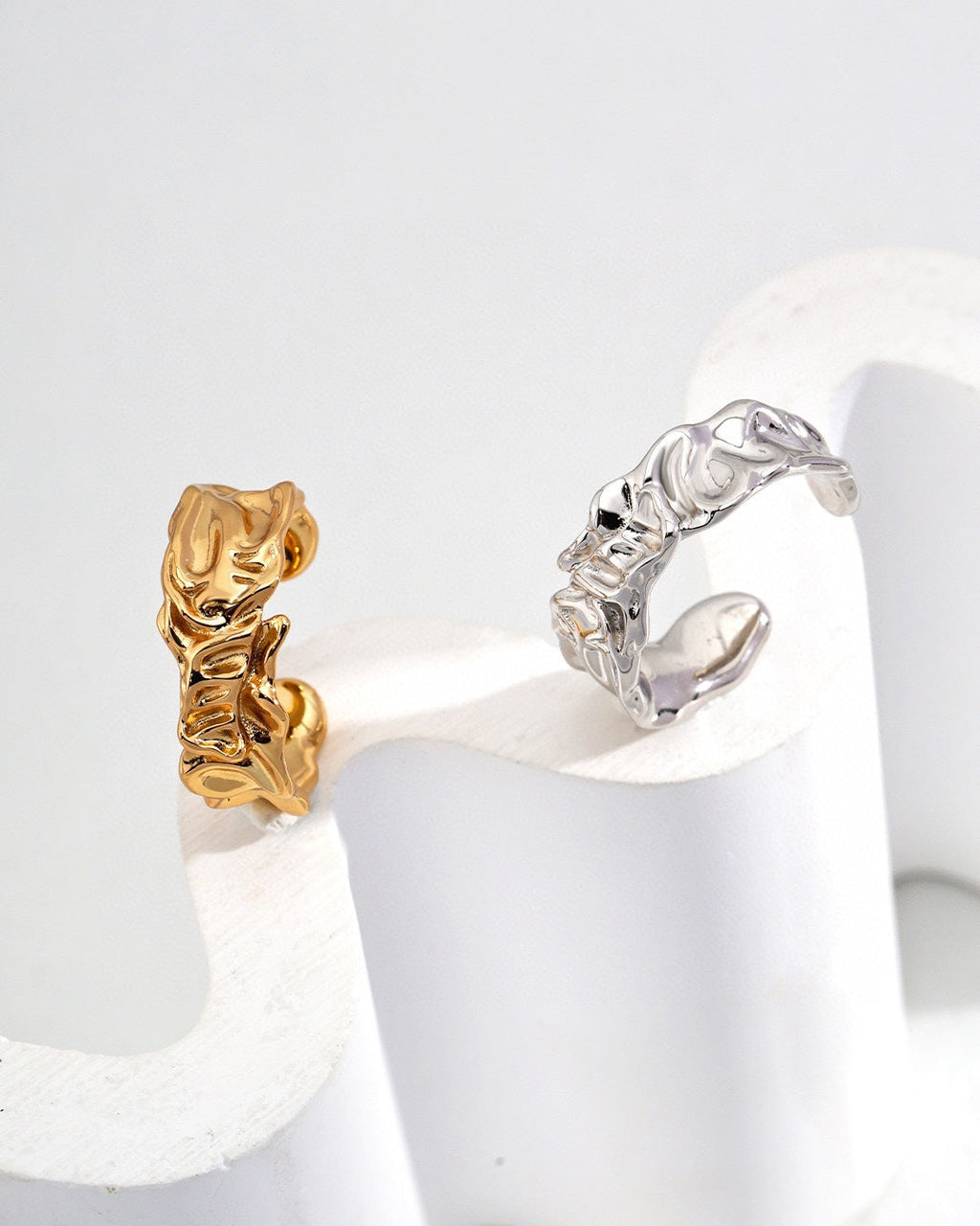 Pleated Art Gold-Plated Ring