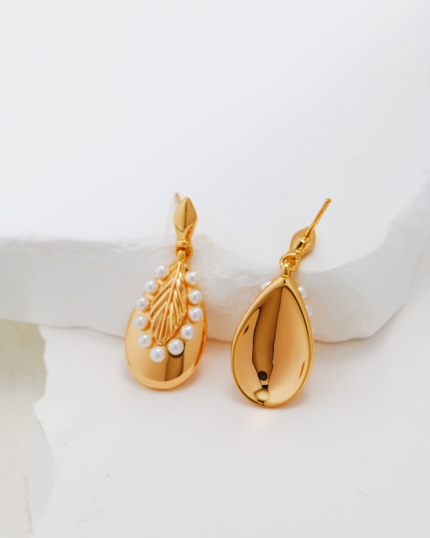 Gold S925 Silver & Shell Pearl Earrings
