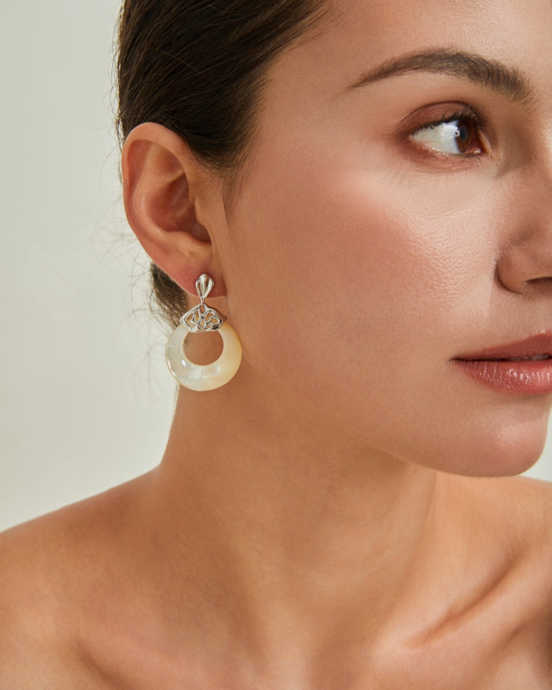 S925 Sterling Silver & Mother of Pearl Earrings