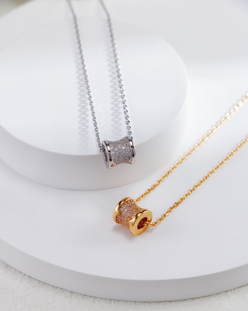 S925 Sterling Silver & Zirconia ‘Waist’ Curve Necklace