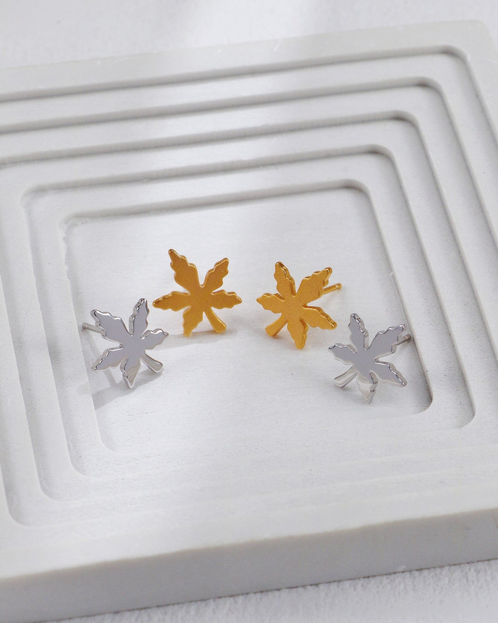 S925 Sterling Silver Maple Leaf Stud Earrings