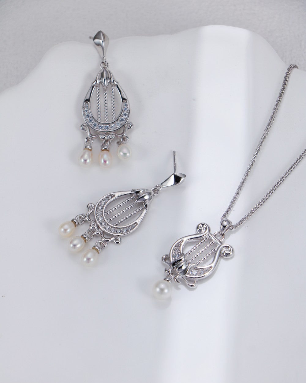 S925 Sterling Silver Harp Pearl Set