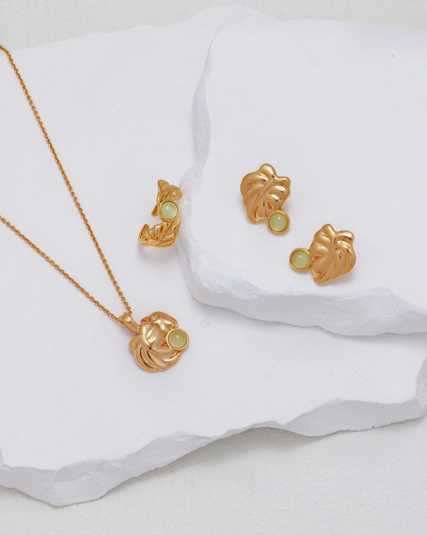 S925 Gold Calla Chalcedony Collection