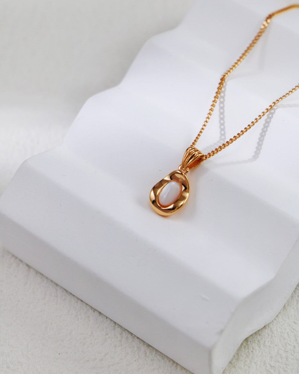 S925 Silver Mother-of-Pearl Necklace