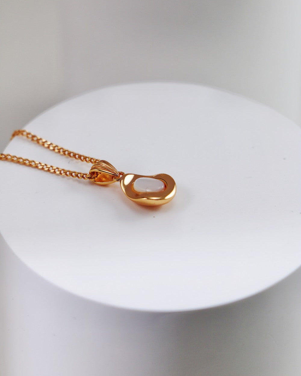 S925 Silver Mother-of-Pearl Necklace