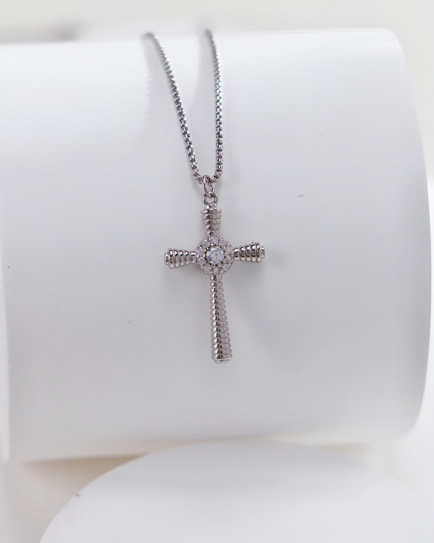 S925 Sterling Silver Fashion Cross Zircon Necklace