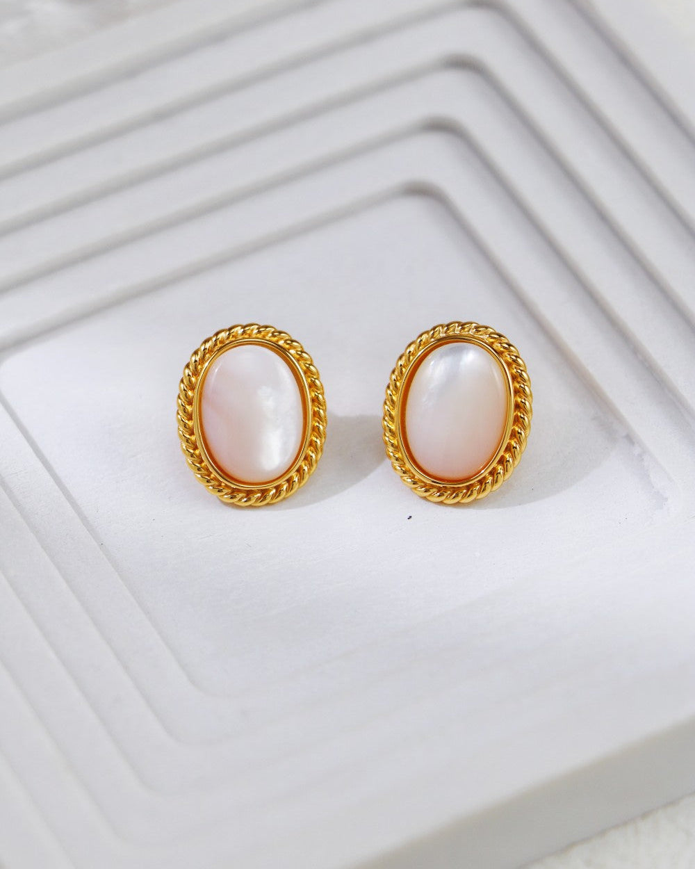 S925 Sterling Silver Mother-of-Pearl Stud Earrings