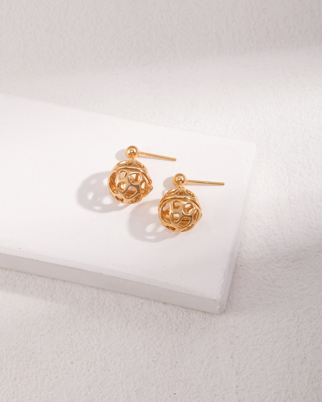 Fluid Lantern Series