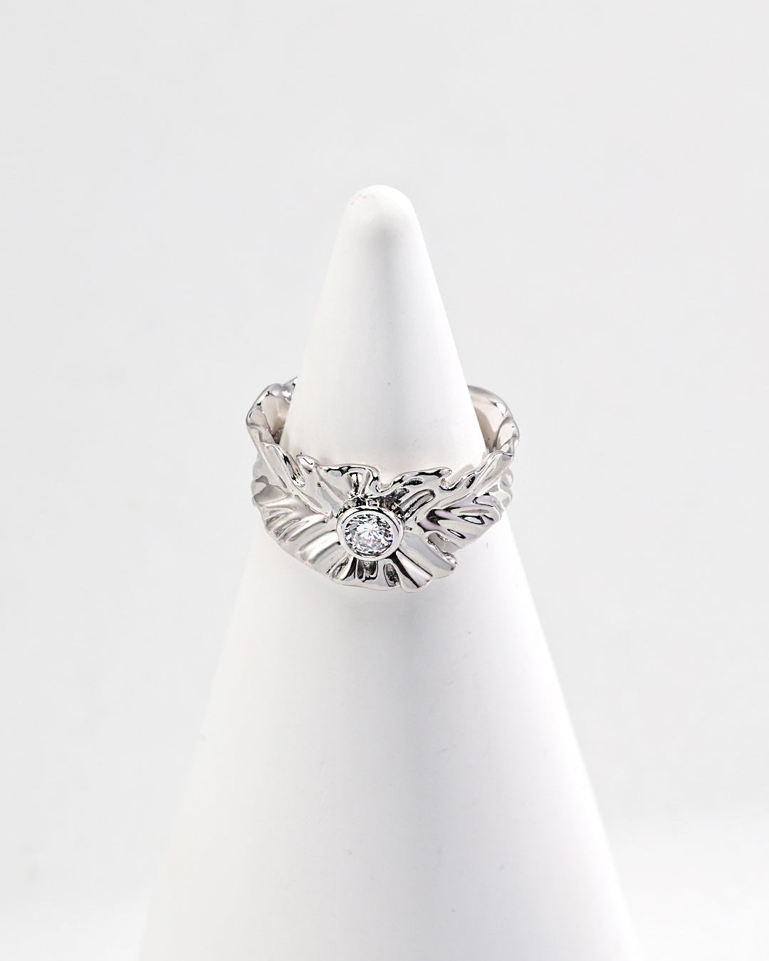 Sterling Silver Minimalist Pearl Ring