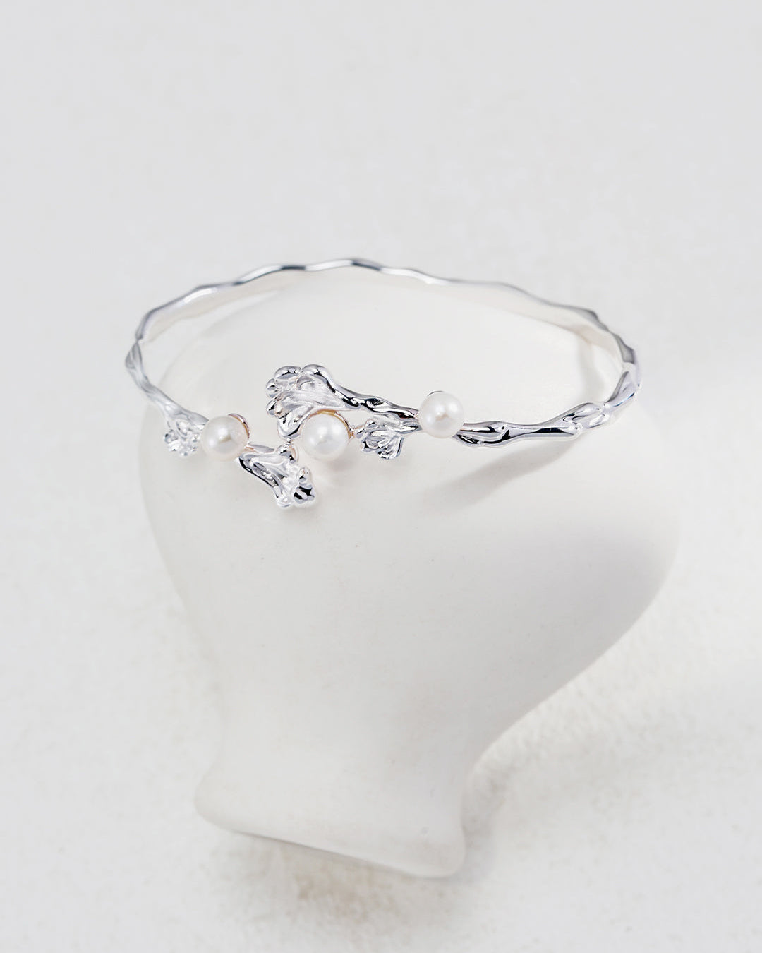 Wave Collection · Sterling Silver Pearl Bracelet