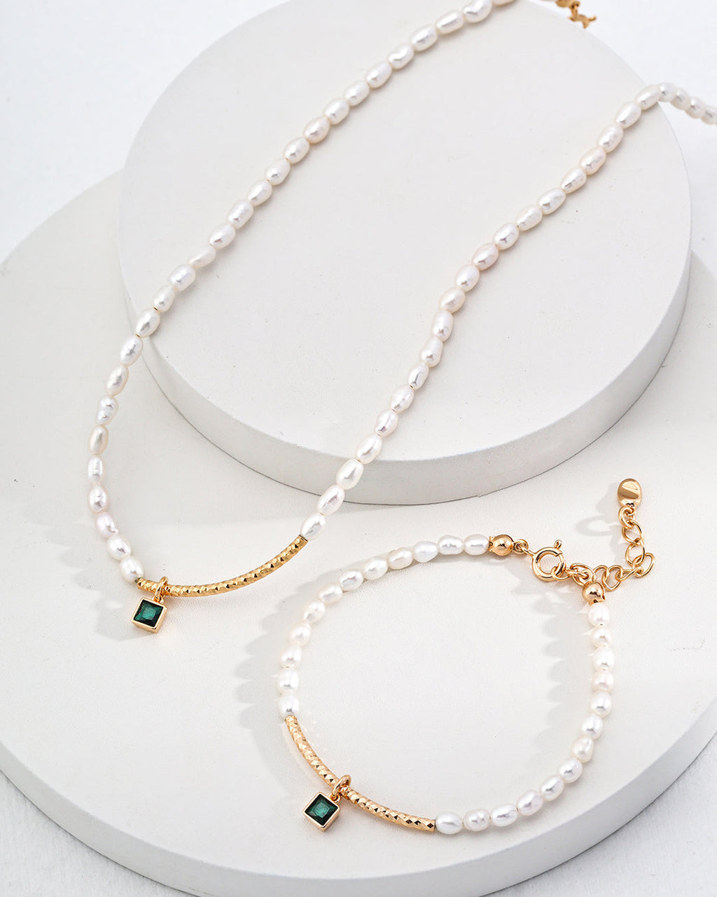 Conjunto de pulsera y collar de perlas de plata de ley