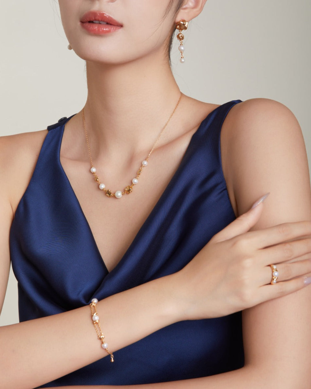 S925 Molten Gold & Pearl Collection