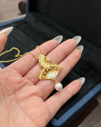 【Twin Fans Reflecting the Moon】Pendant Necklace