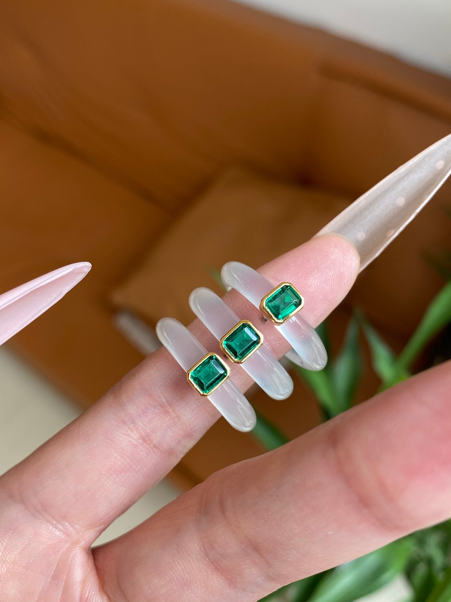 White Chalcedony & Green Zirconia Ring