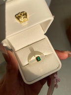 White Chalcedony & Green Zirconia Ring