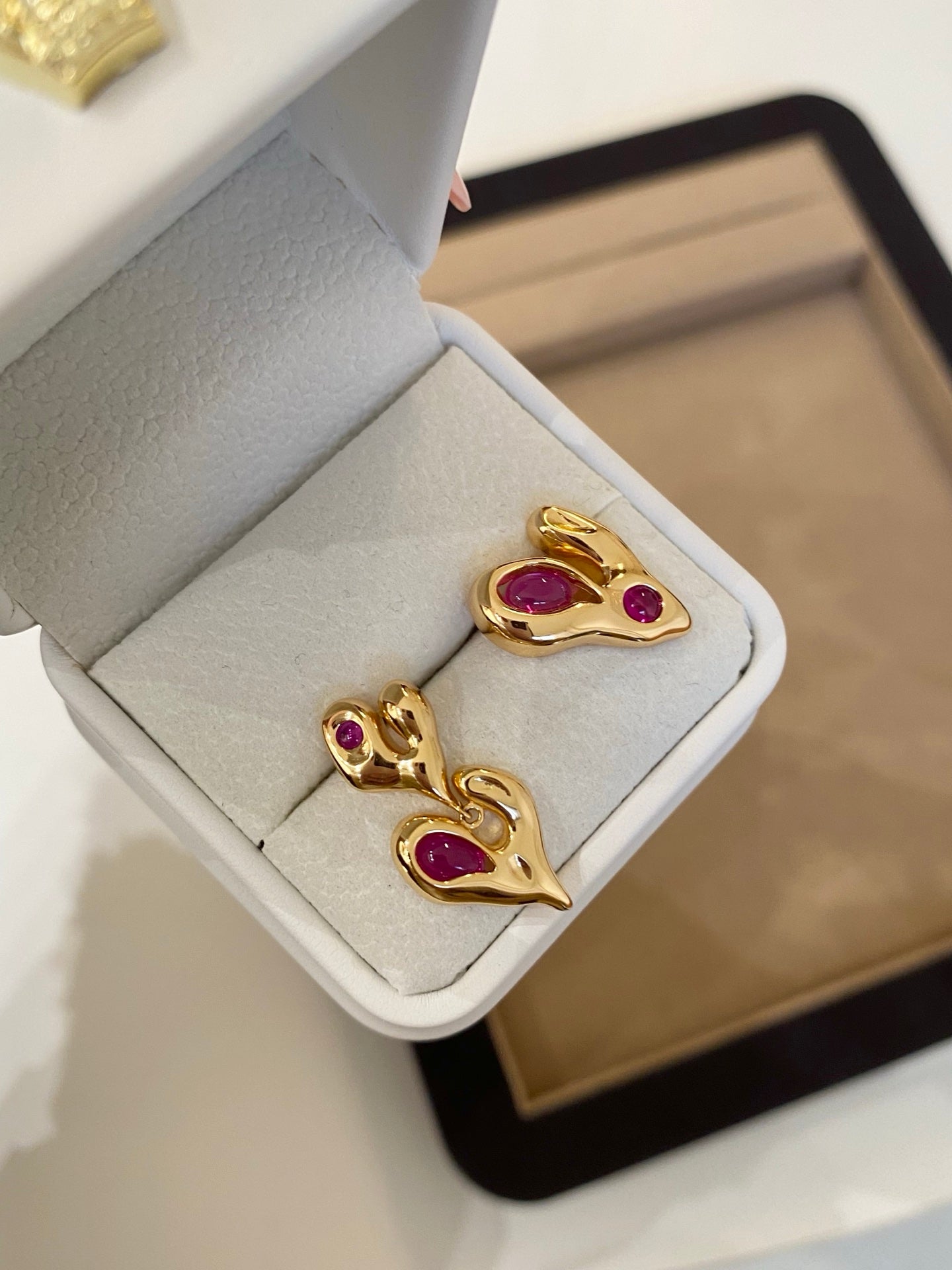 S925 Sweetly Irregular Heart Stud Earrings