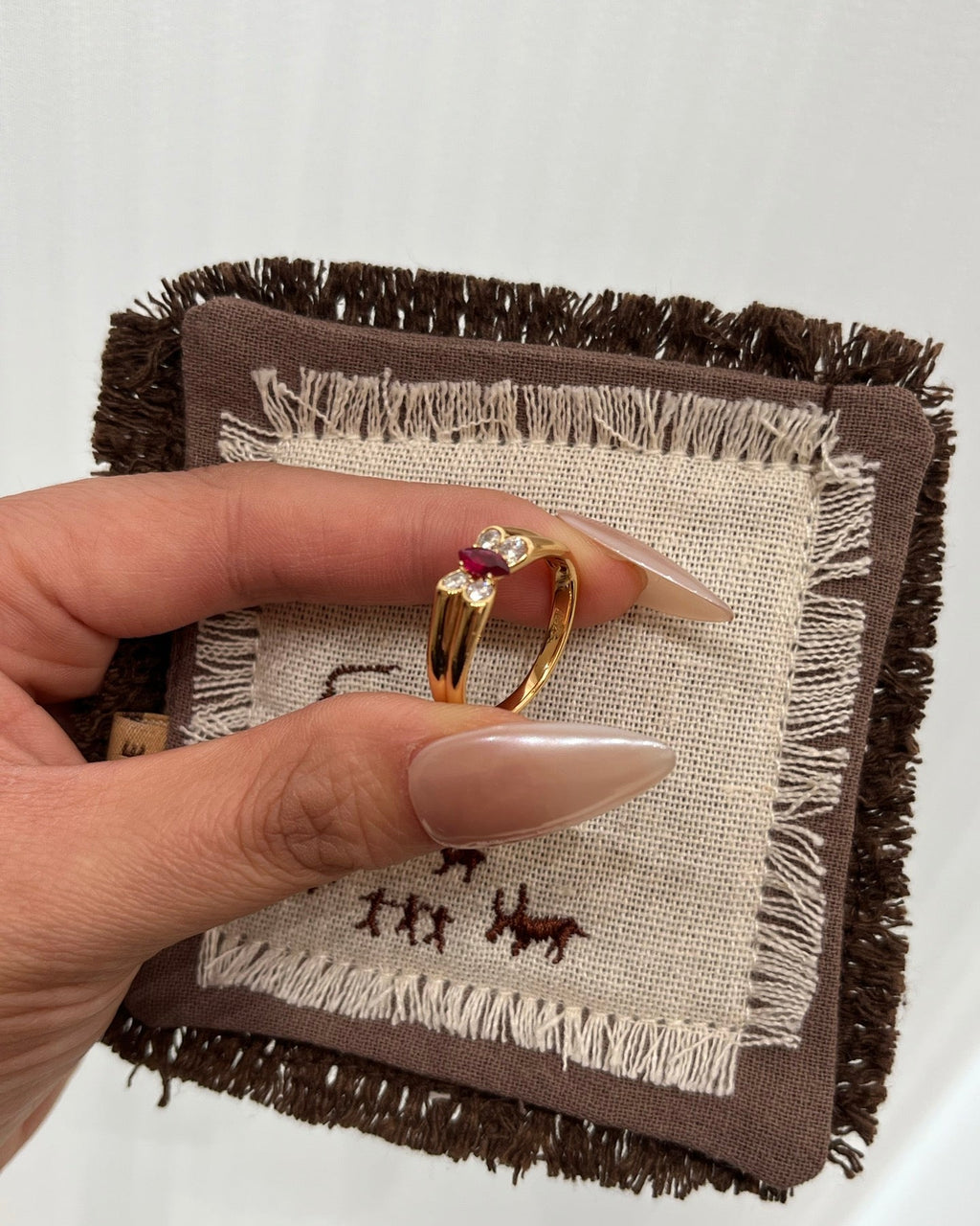 【Waltz of the Butterfly】 Red Corundum & Butterfly Ring