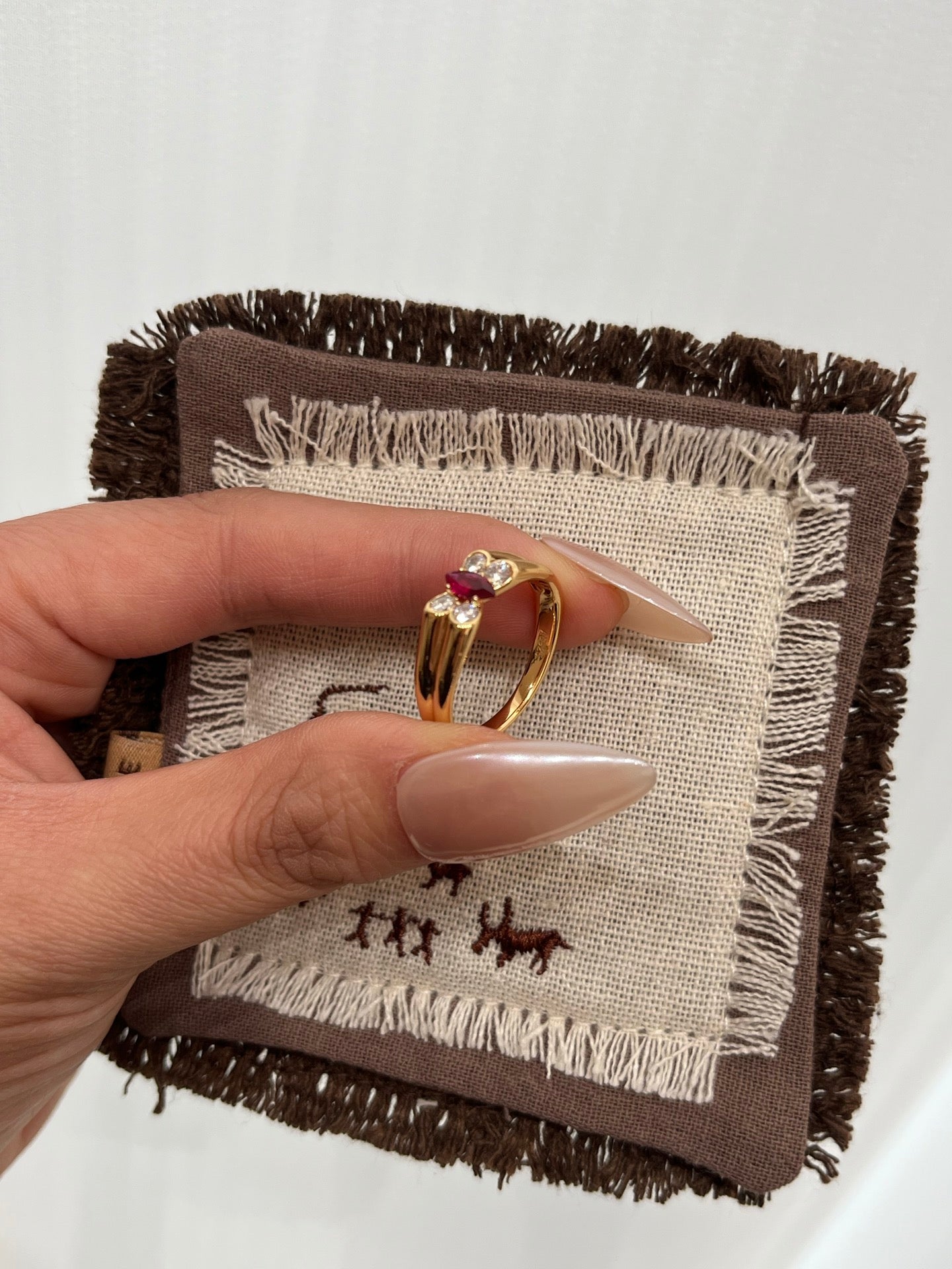 【Waltz of the Butterfly】 Red Corundum & Butterfly Ring