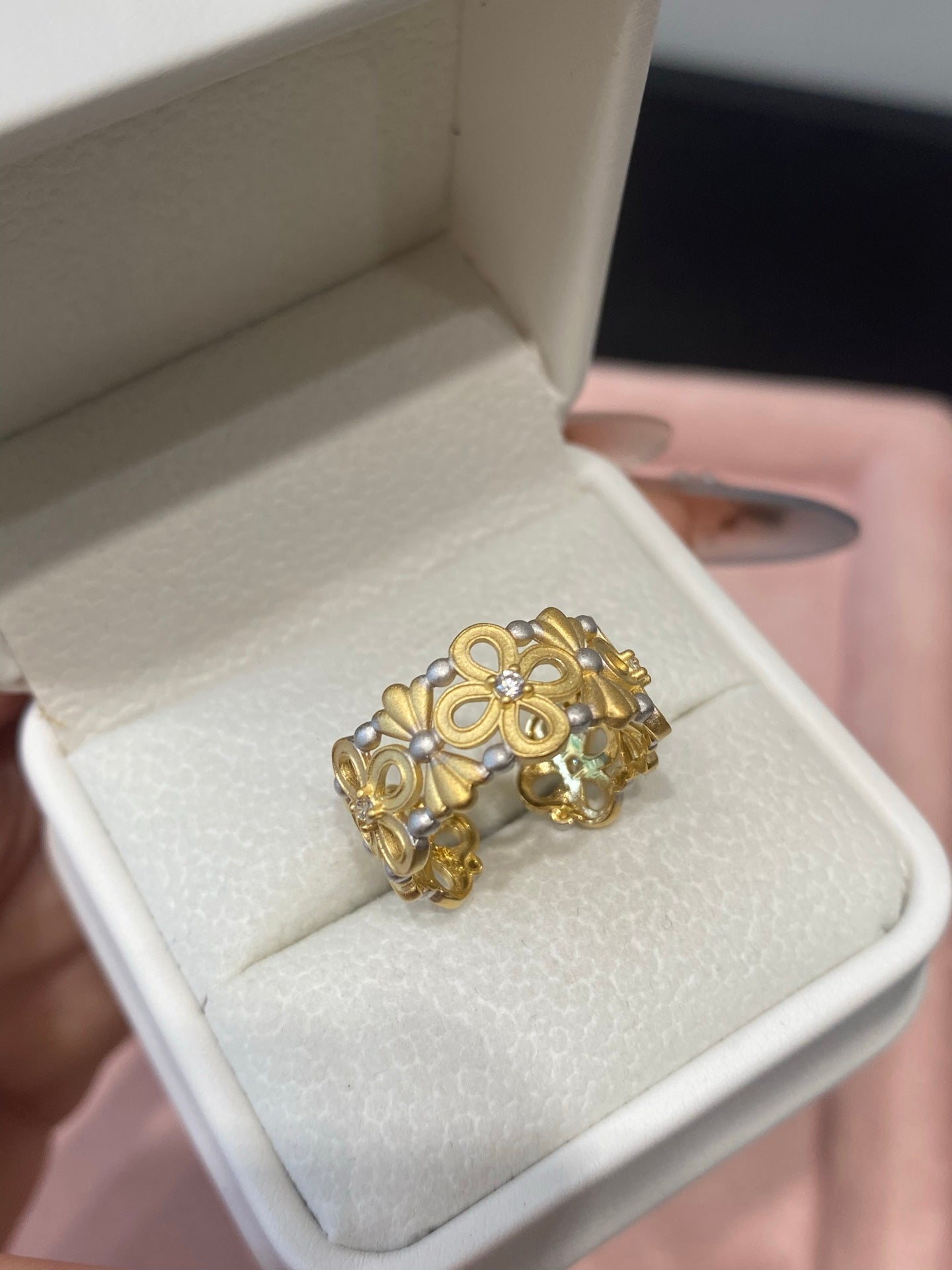 【Golden Branches, Jade Leaves】Two-Tone Floral Ring