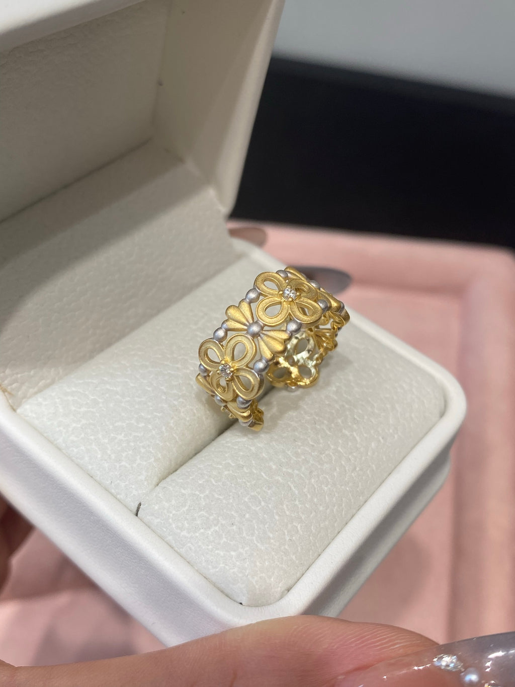 【Golden Branches, Jade Leaves】Two-Tone Floral Ring