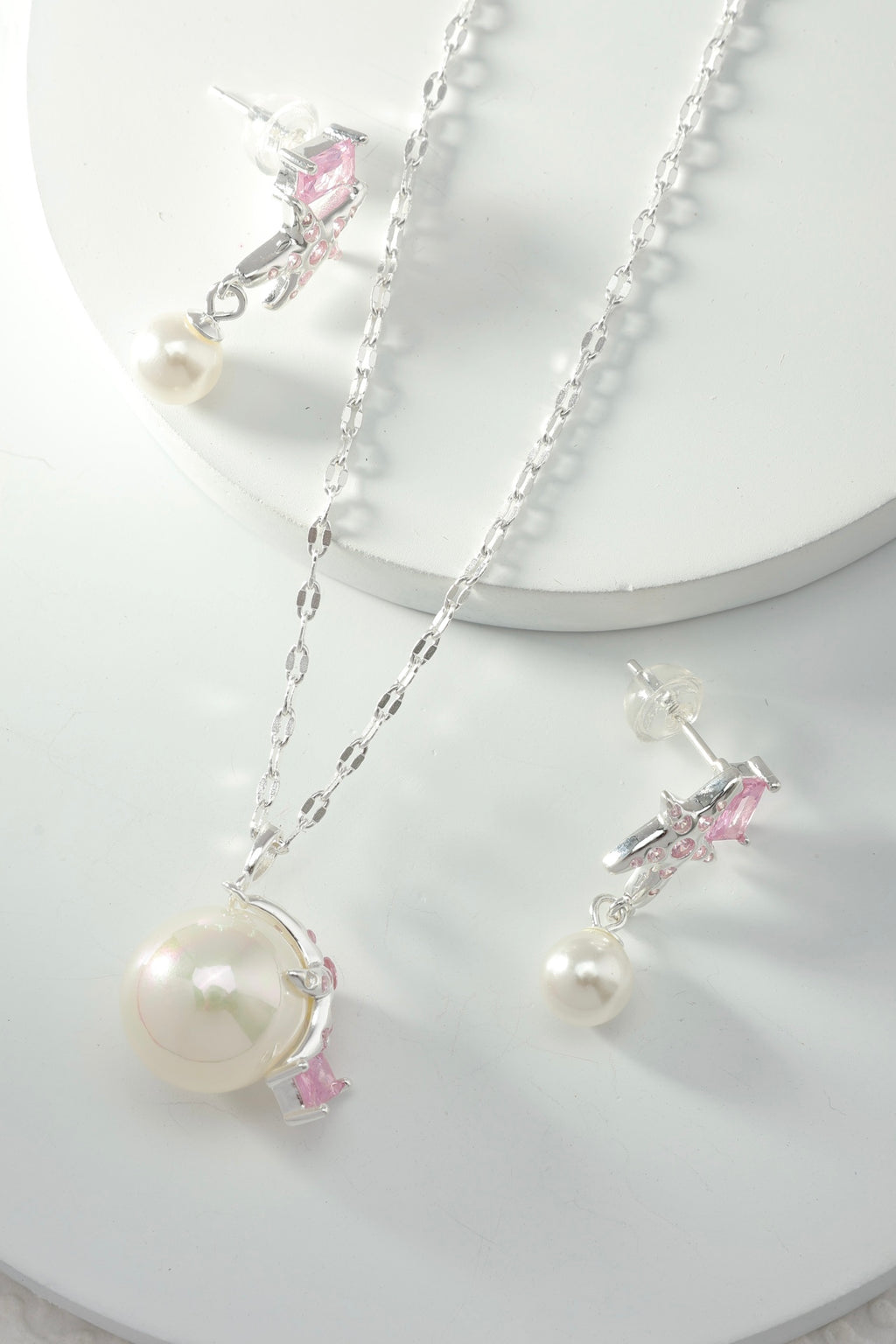 Peach Star Pearl Necklace and Earrings