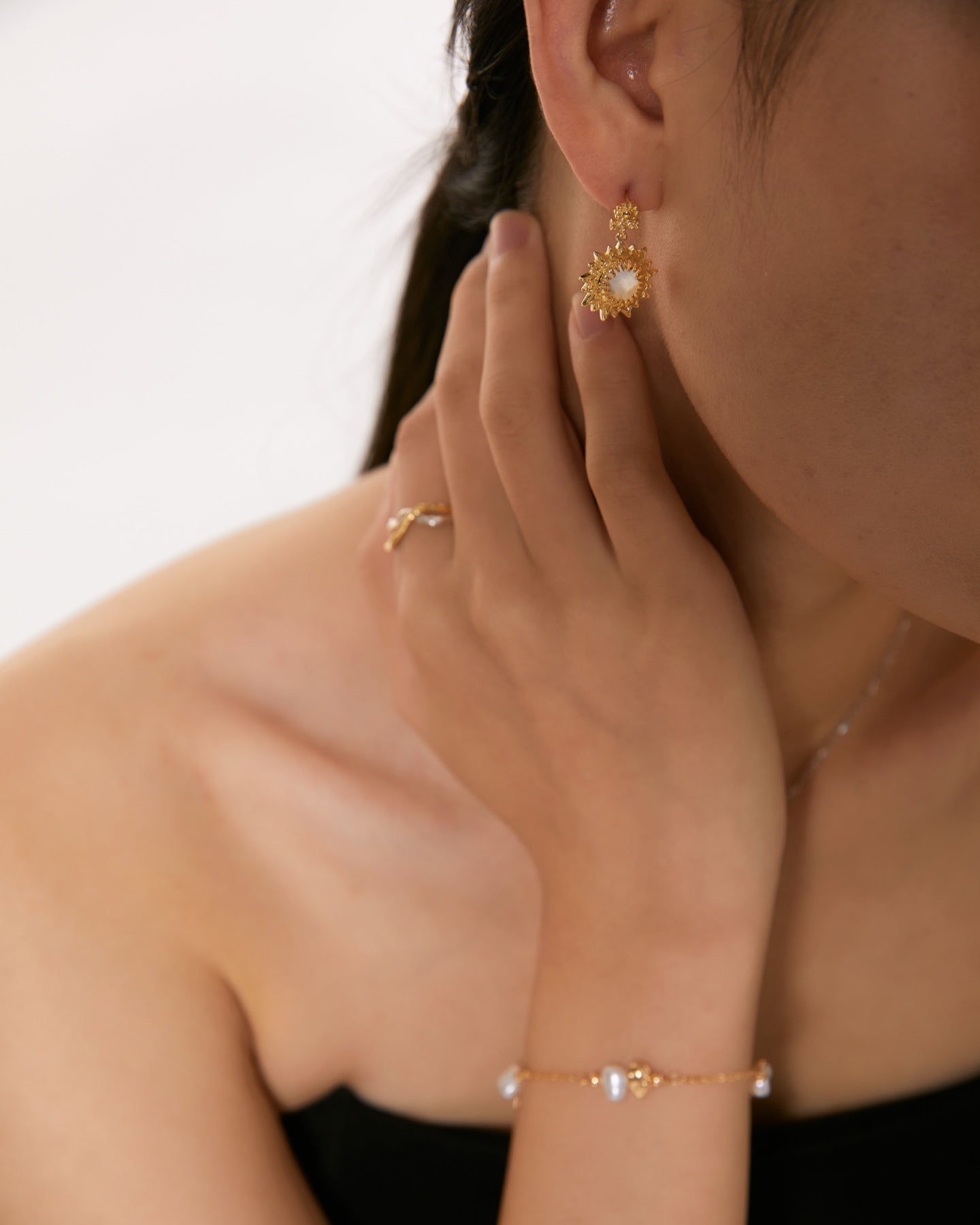 【Shell Sundial】 Earrings