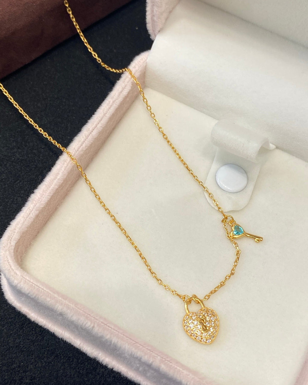 【Heart Lock of the Cosmos】 Necklace