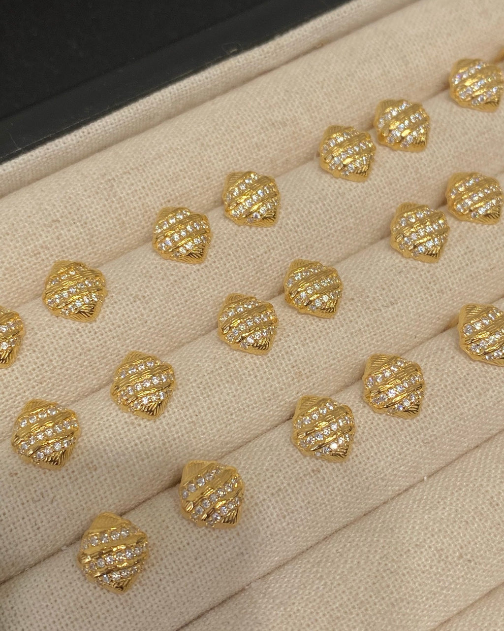 【Dual Facets】 Earrings