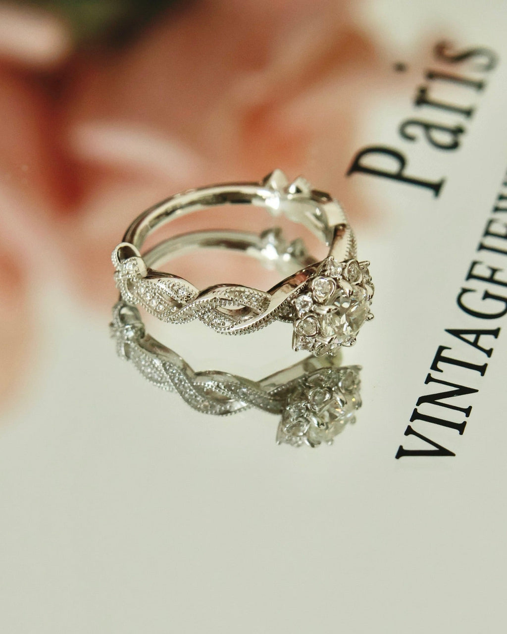 【Vine's Kiss】 Entwined Moonlight Ring