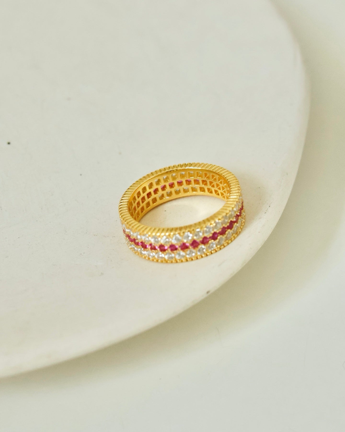 【Vermillion Eternity】 Triple-Band Wrap Ring