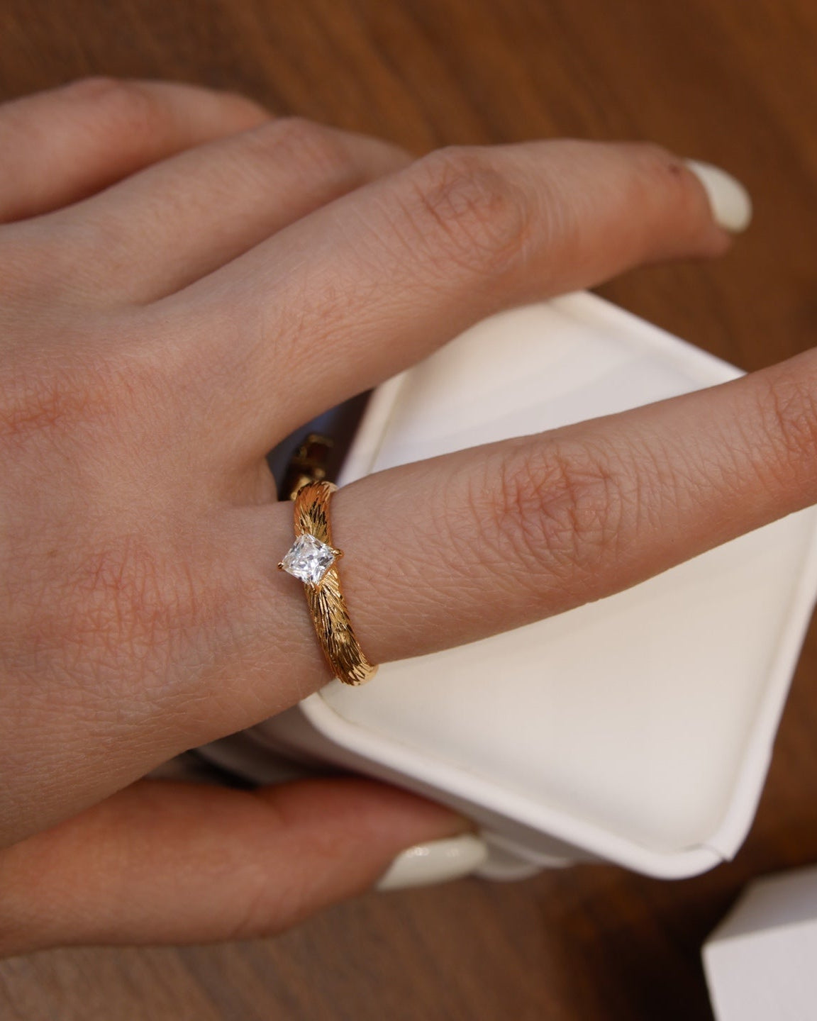 【Gilded Square】 Vintage Square Ring