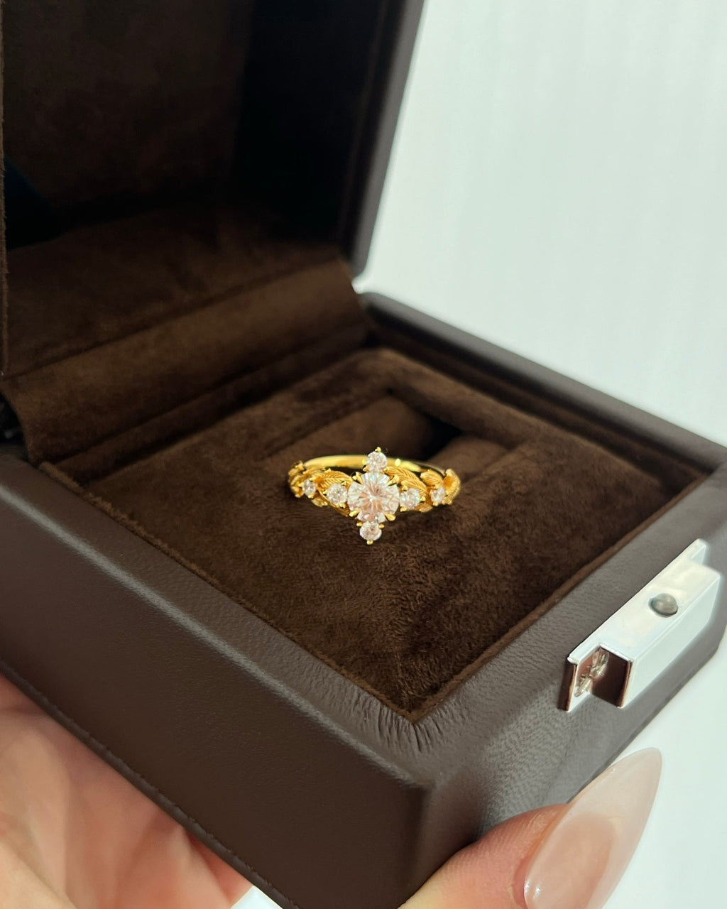 【Trailing Vines】 Leaf & Vine Ring